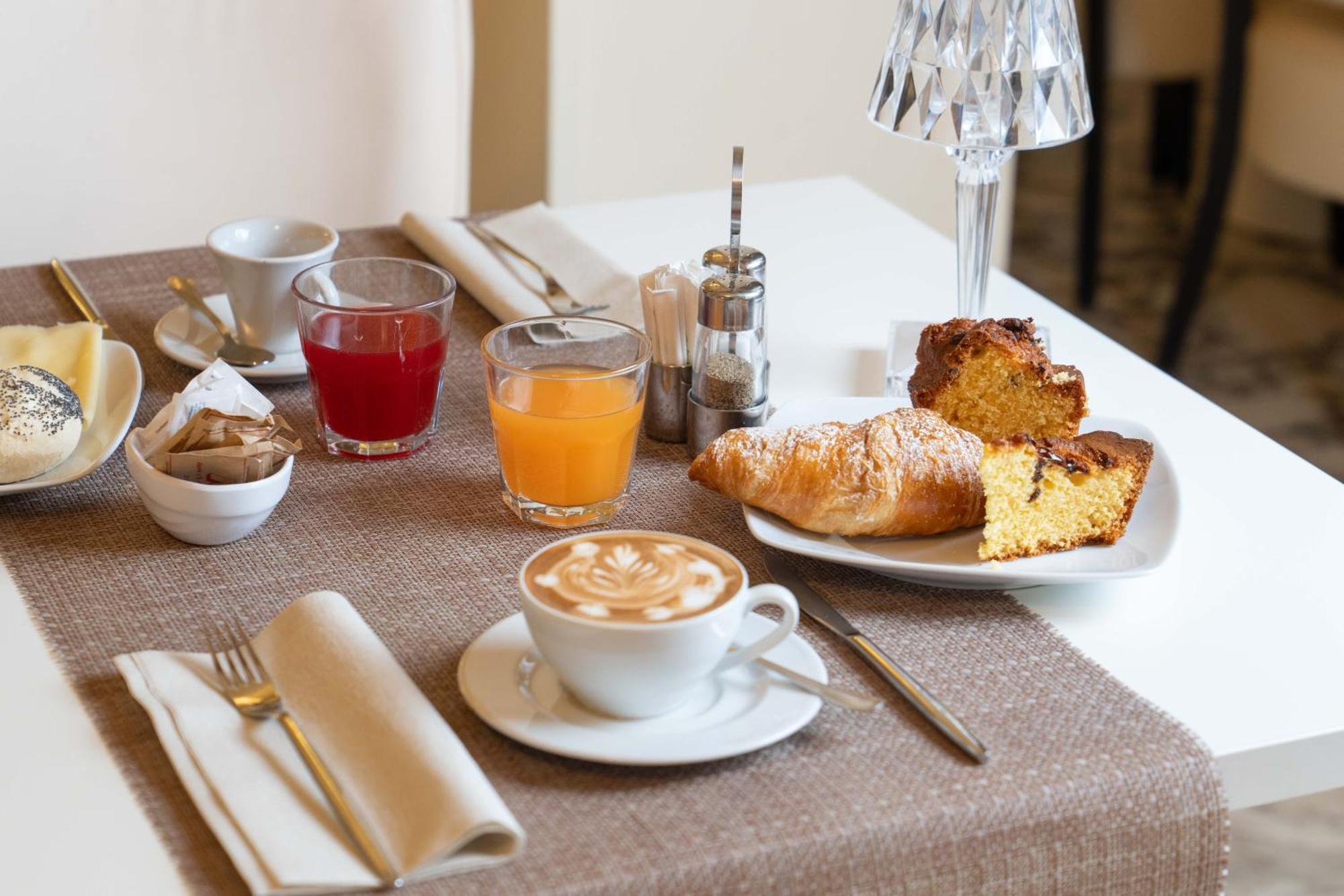 Hotel Manzoni Wellness&Spa Montecatini Terme Bagian luar foto